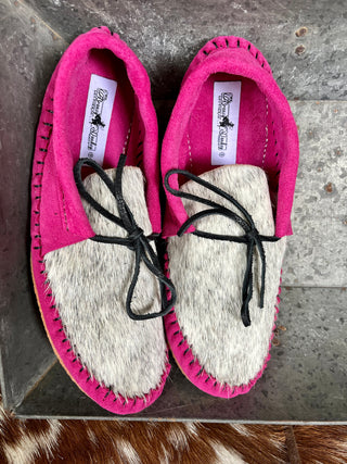 Pink Cowhide Muleys (size 9)