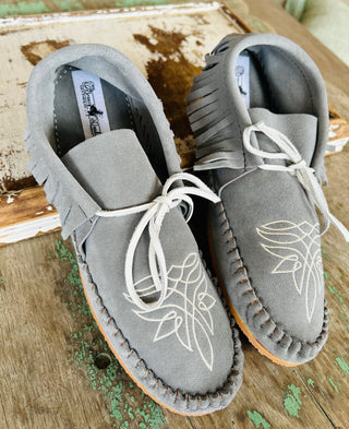 Grey Boot Stitch Shorties (Size 7) image 1