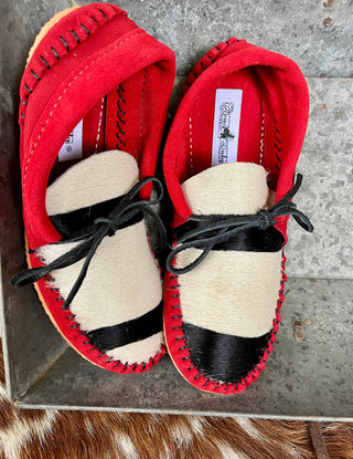 Red Zebra Muleys (size 6)