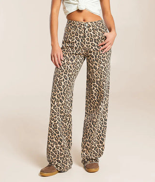 Vervet Mid Rise Wide Leg Jeans in Leopard Print